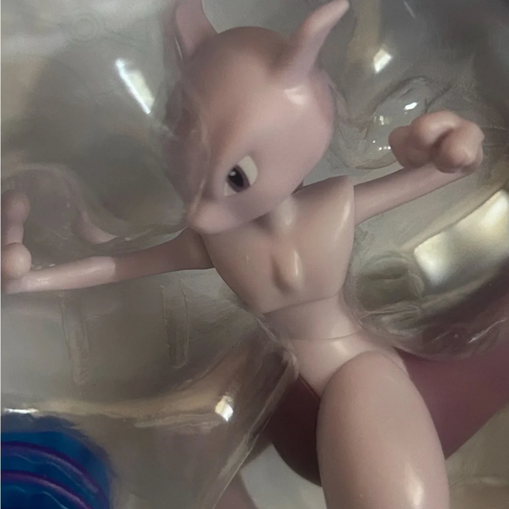 Pokémon 30th Anniversary Battle Figure Multi-Pack featuring Mew (Silver Box)